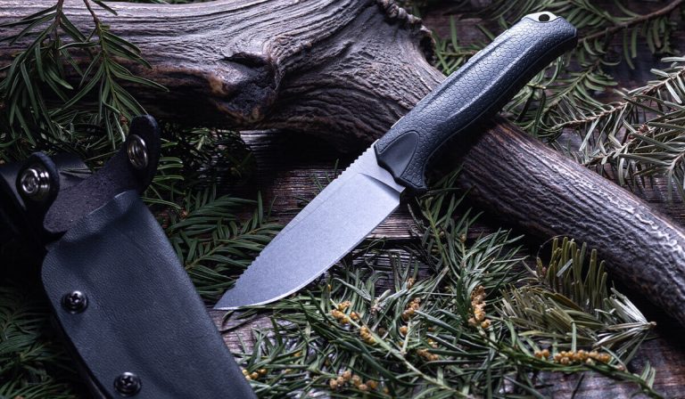 Hunt with Knife